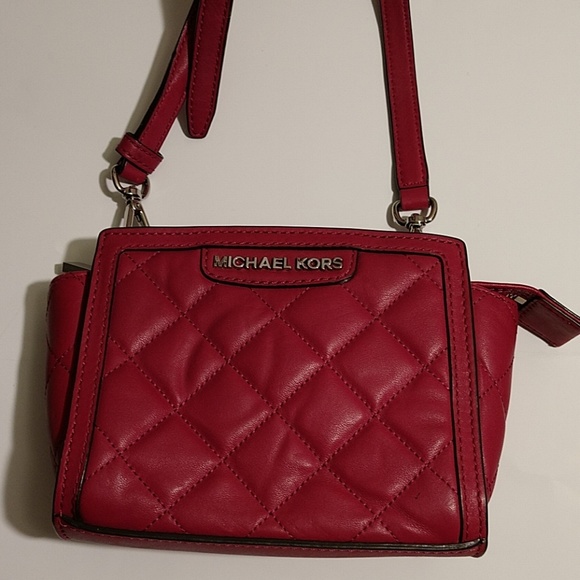 Michael Kors Selma Quilted Mini Crossbody Leather Purse - Picture 4 of 8